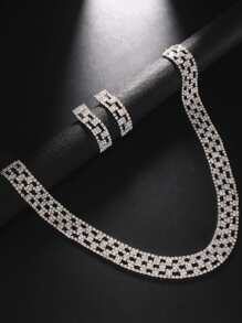 1 套简约镂空几何项链套装白色水钻