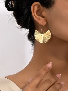 1pair Metallic Folded Leaf Design Earrings, Elegant & Versatile - Yellow Gold - View 2