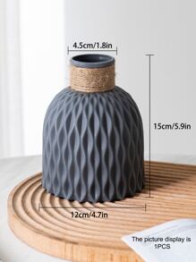 1個迷你塑料花瓶，高15公分，塑料組裝，請勿添加水。否則會滲漏，輕巧不怕掉落 - 適用於壁掛裝飾、插花、婚禮、派對、家居裝飾、桌面裝飾。 - 灰色 - 查看 4