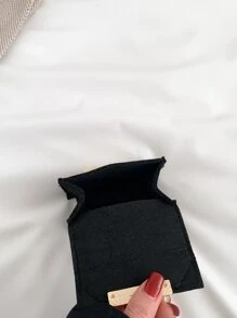 Mini geantă crossbody la modă cu clapă, cu curea metalică din lanț - Negru - Vizualizare 6