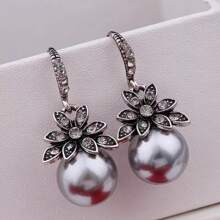 长款仿珍珠耳钩和花形吊坠耳环，适合女士，优雅复古风格情人节、妈妈、母亲、母亲节、礼物