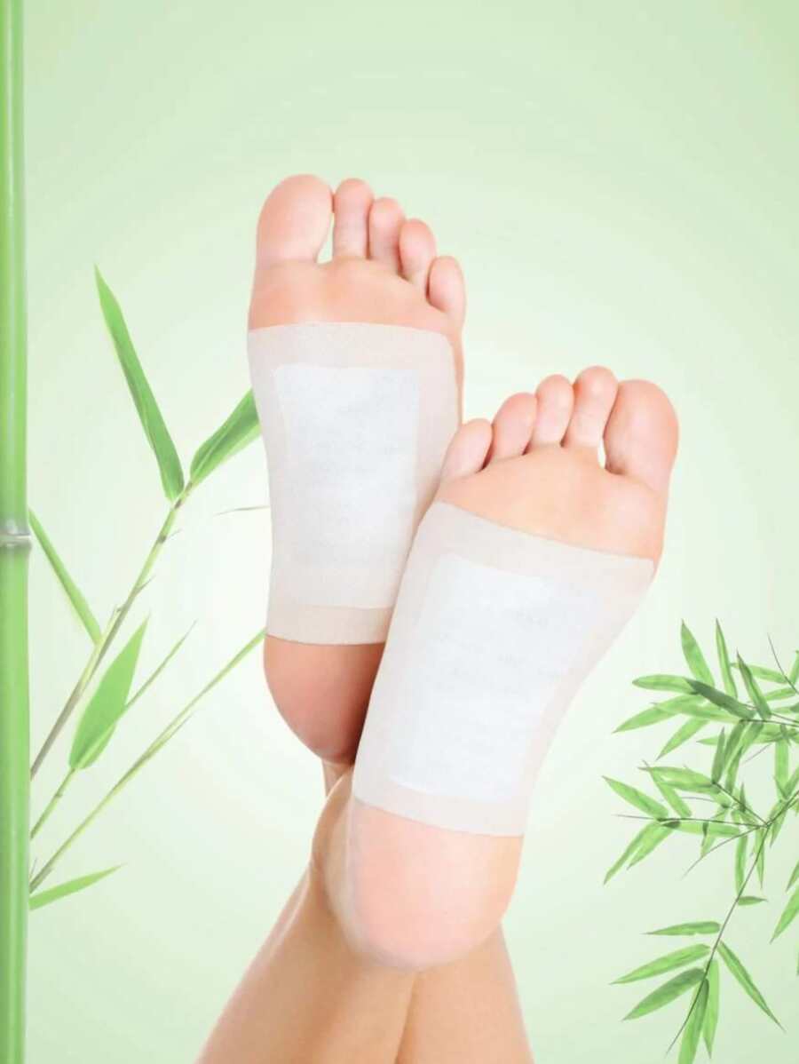 10 Parches Desintoxicantes y Limpieza Para Pies. Ingredientes Naturales. - Blanco - Ver 1