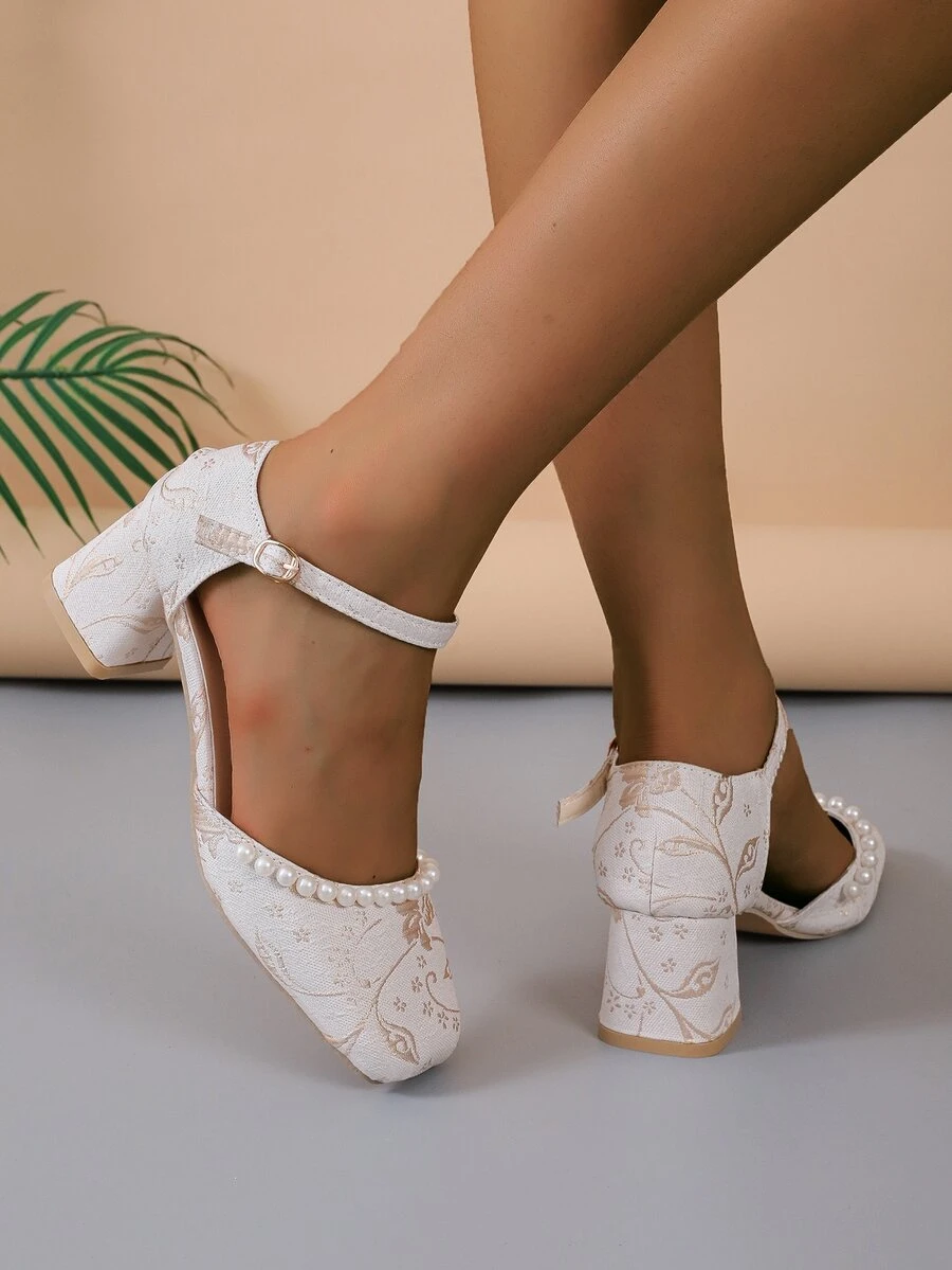 Sandales à talons épais style vintage pour femmes avec bout carré, fausses perles et brides à la cheville, pour le printemps/été - Beige - Voir 1