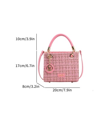 Moderiktig axelväska i minirutmönster med hänge, väskor Dam Elegant, Väska för kvinnor Elegant, Lyx