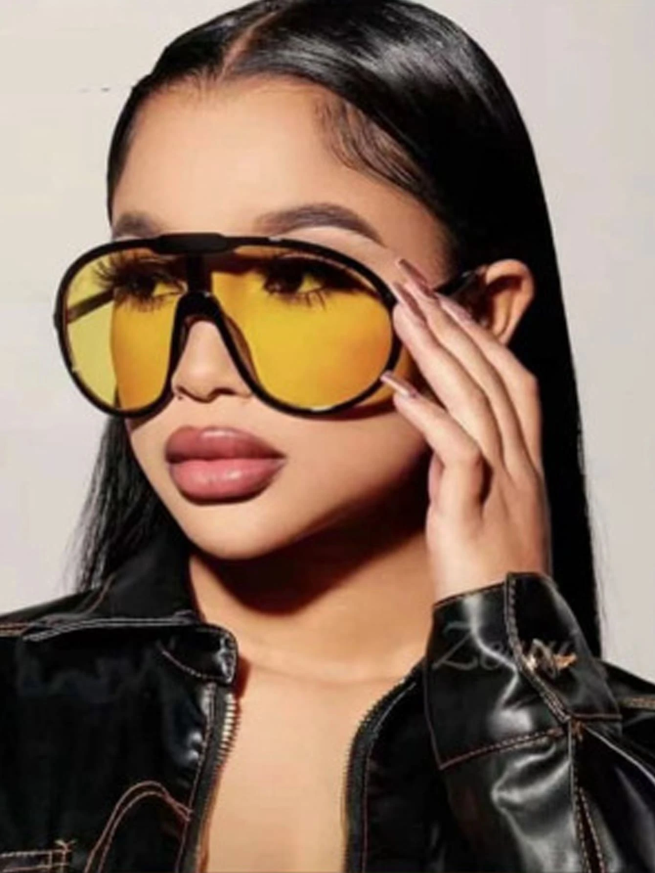 1副男女通用超大框时尚眼镜，适合户外活动或旅行，沙滩派对俱乐部街头佩戴，沙滩配饰，女士眼镜時尚眼鏡 - 黃色 - 查看 1