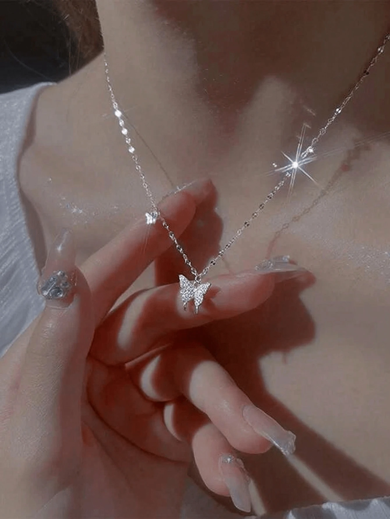 1 Miếng Hàng Mới Đúng mốt Mặt dây chuyền con bướm Dây chuyền Với Pha lê trong suốt Đối với Của phụ nữ Phụ kiện , Qủa tặng - Bạc - Xem 1