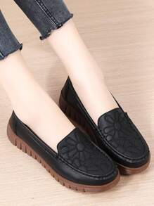 女士圆头一脚蹬乐福鞋，平底软底牛津鞋，手工缝制刺绣花朵，黑色皮革牛津鞋，舒适妈妈鞋