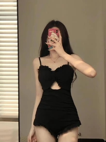 连体吊带泳衣遮肚显瘦露背性感休闲泳衣夏季