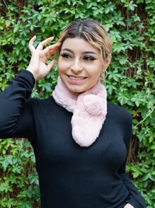 Bufanda Polar Peluche, Corta Diseño Liso Con Pompon - Rosa - Ver 1