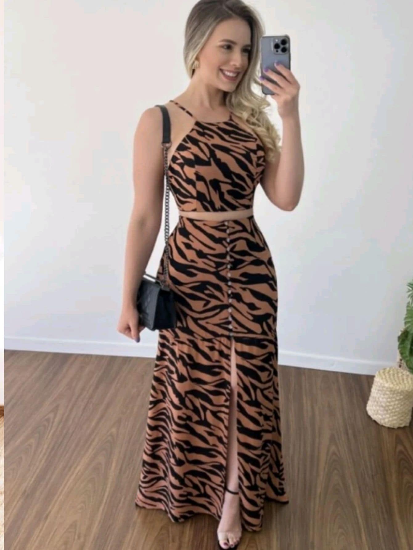 DOLCE MODA CONJUNTO SAIA E CROPPED FORRADO - Caramelo - Visão 1