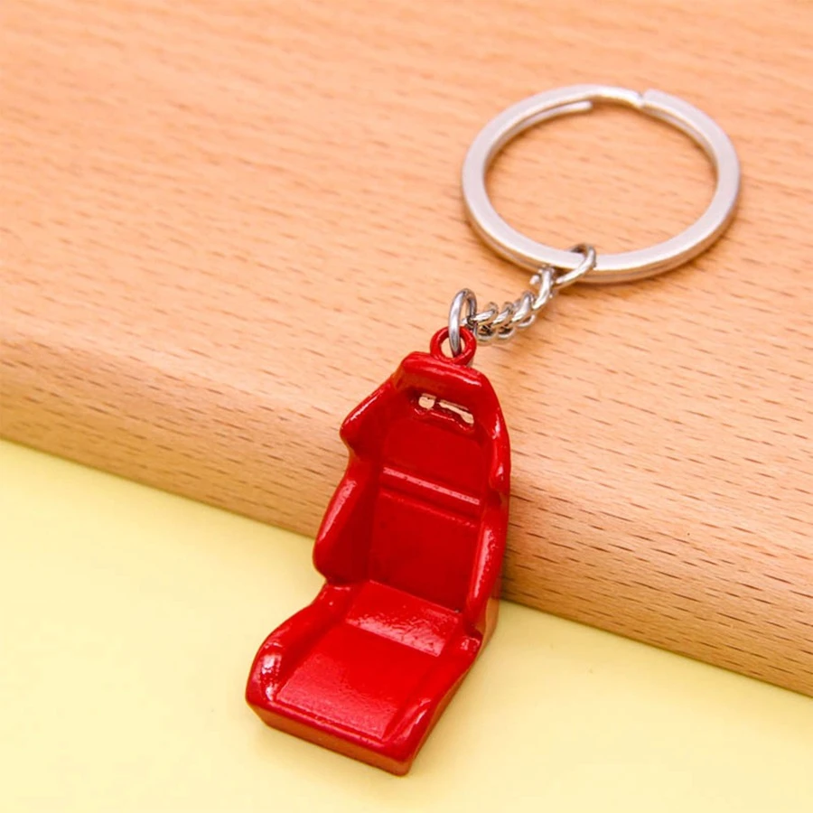 1 pieza Llavero creativo de color metálico en forma de silla - Rojo - Ver 1
