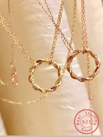 Double Layer Simple Twisted Herringbone Design Sparkling Statement Necklace