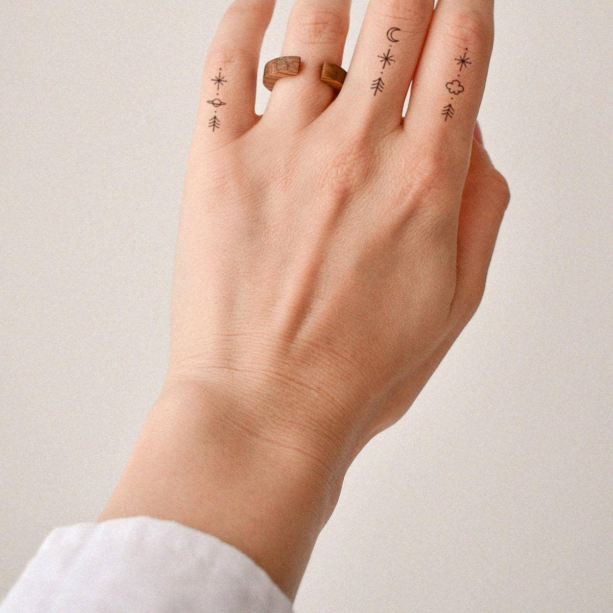 Minimalist Line Design Temporary Finger Tattoo Sticker, Lasting For 12