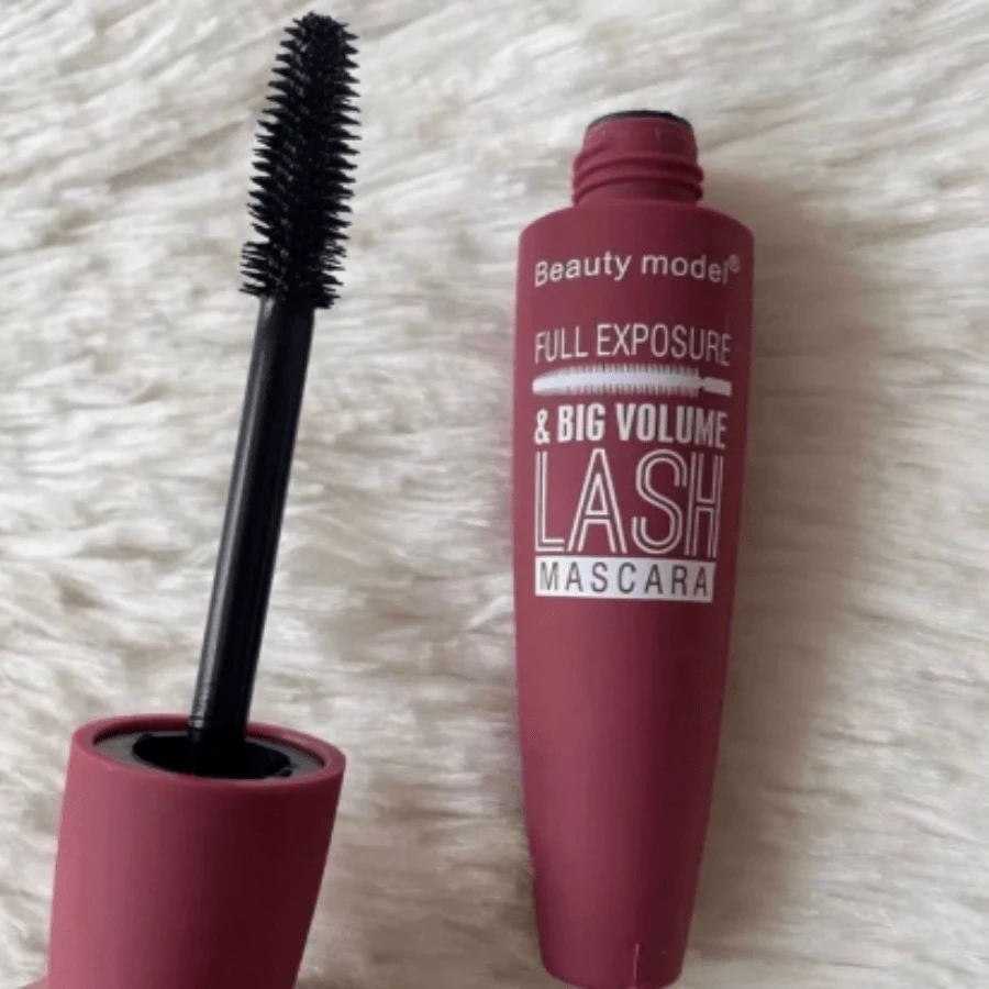 Beauty Essentials - Maroon - View 1