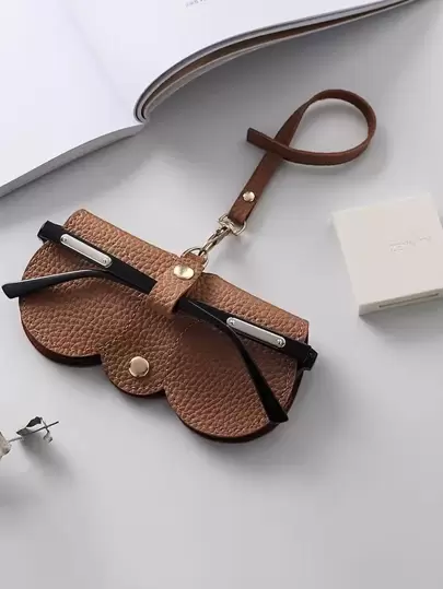 Cute 1pc New Arrival Portable Fashion Glasses Case, Lovely Eyeglasses Clip & Simple Glasses Pouch, For Women Glasses Accessories For Women