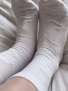1pair White Star Shaped Hollow Out Mesh Sweat-Absorbent Personalized Mid-Calf Socks, Japanese Style - White - View 4