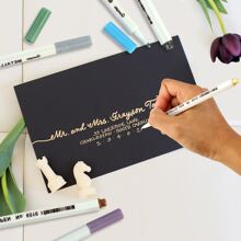 精細的金屬質感馬克筆,12多種顏色塗料筆帶精確線點,適用於藝術搖滾繪畫,黑色紙板繪畫,手工製作相簿卡製作,金屬,陶瓷,玻璃,創意陶瓷繪畫,12入組/盒 - 彩色 - 查看 9