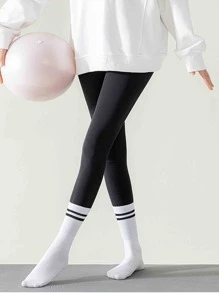 3 de blanco de rayas Calcetines de tubo medio casual deportivo de mujeres Calcetines con tiburón Pantalones Ropa de calle marea Calcetines Medias