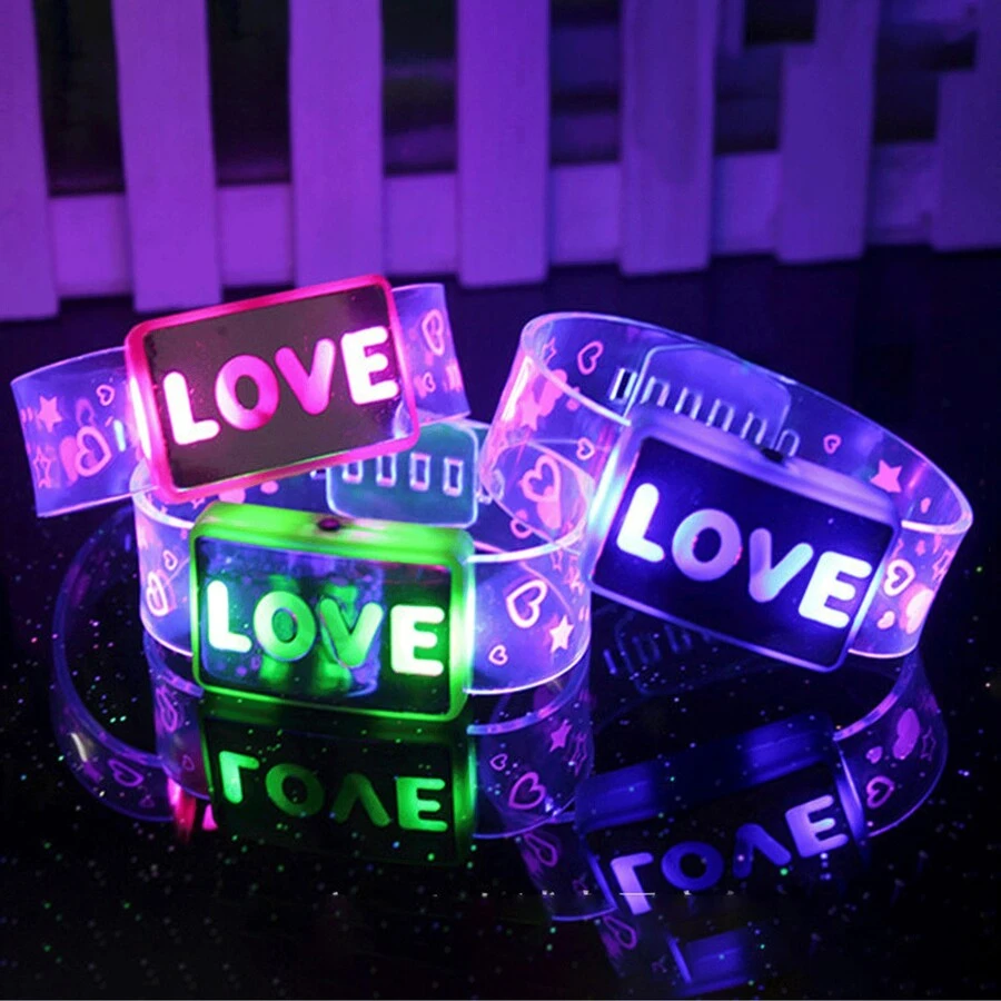 1入組圖案LED閃爍腕帶適合情人節 - 粉色 - 查看 1