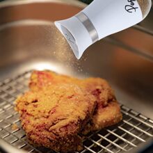 2 件裝鹽和胡椒瓶套裝,可再填充鹽胡椒帶不銹鋼蓋容器香料瓶適合家庭廚房、餐廳、野餐 3.4 盎司 - 黑與白 - 查看 4