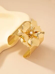 1pc Metal Wide Band With Floral Design Fashion Bracelet - Yellow Gold - View 2