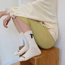 4雙中性字母圖案休閒中筒襪適用於日常生活 - 彩色 - 查看 2