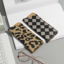 Leopard Print Men's And Women's Glasses Bag Portable Sunglasses Bag Lingge Protective Case Short Sight Glasses Fashion Glasses Bag Storage Bag Makeup Brushes Storage Makeup Storage Glasses Case Holder Organizer Storage Eyeglass Case Protective Case Glasses Bag Sunglasses Pouch For Travel Vacation Cruise Summer Holiday Travelling Bag Travel Stuff Essentials For College Dorm Home School Travel Kit