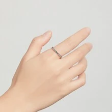 Anillo apilable de banda de plata de ley 925 de BAMOER con piedras de CZ arcoíris brillantes, joyería de regalo de moda para mujeres - Plateado - Ver 9