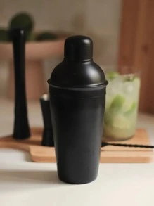 Cocktail Shakers - Black - View 3