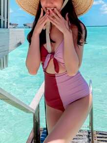 2023新款女士高端連體泳衣完美展現身材 - 淡紫色 - 查看 3