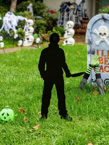 1入組亞克力萬聖節庭院裝飾樁，帶恐怖電影人物剪影，適用於萬聖節戶外草坪和花園裝飾 - 黑色 - 查看 4