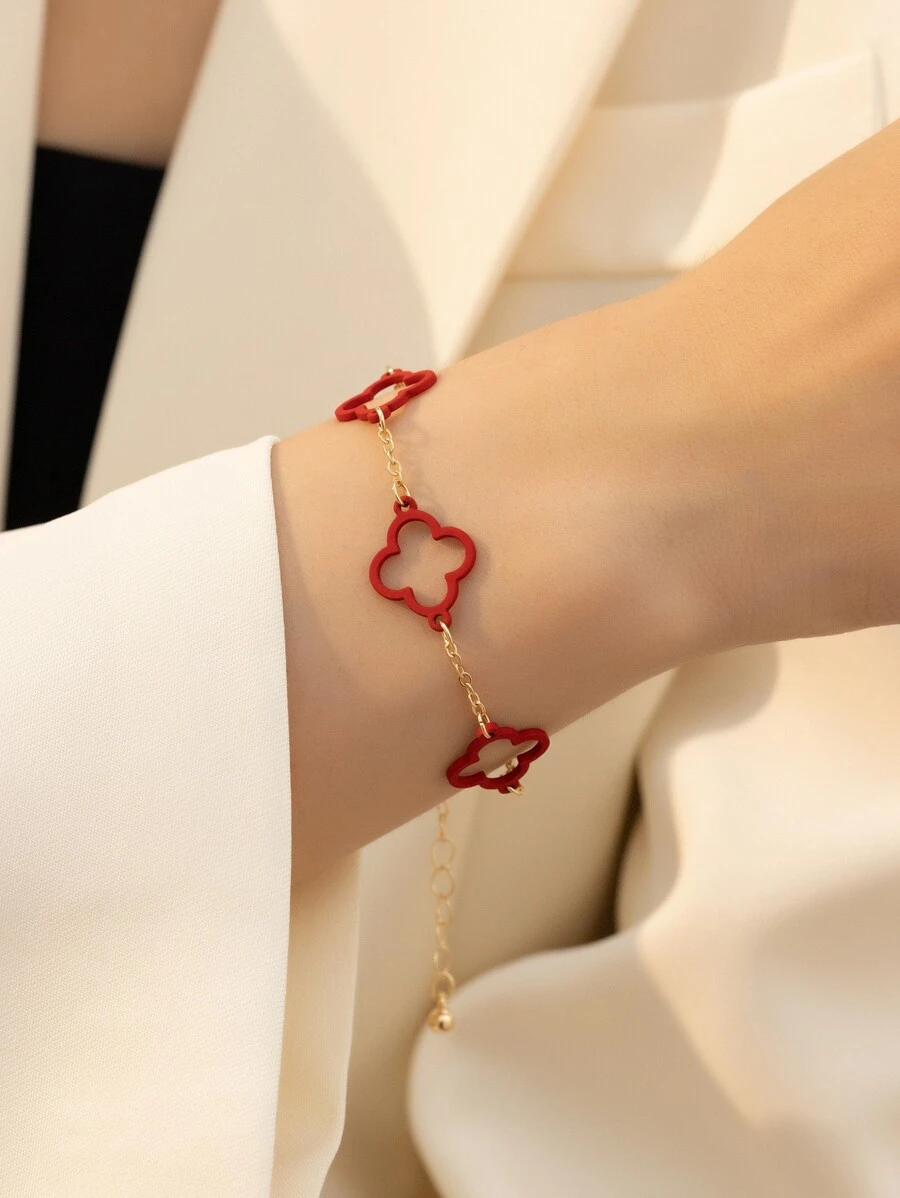 1pc Metal Geometric Heart Shaped Circle & Alphabet Design Punk Style Hollow Out Bracelet - Red - View 1