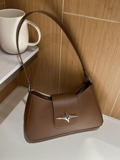 金屬裝飾時髦腋下包