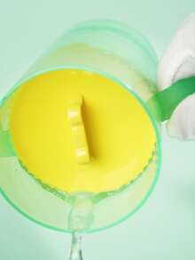 meomill 1個兒童用水杯/由半透明pp材料製成/防噎氣閥設計配速控制蓋/雙手把手/抗沖擊材料/容量約330毫升/適合寶寶飲水和學習使用 - 綠色 - 查看 3