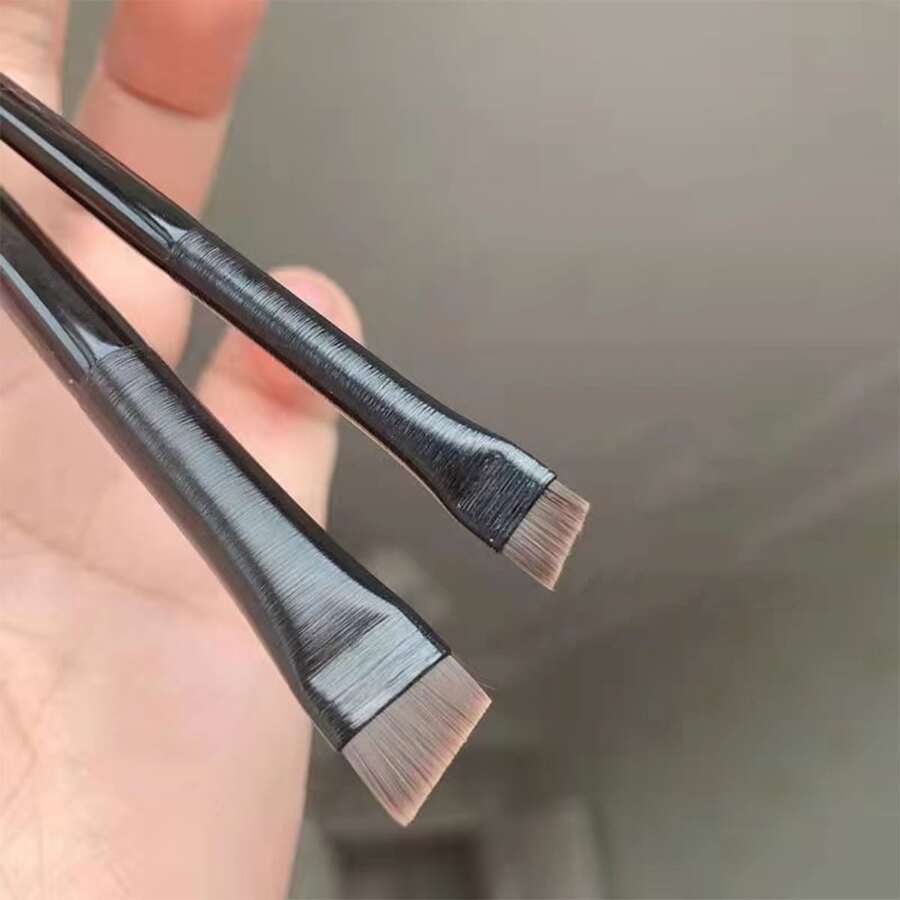 2支/套 刀片眼线刷 超细斜角刀片眉刷 毛毛虫刷 平头斜角眉刷 眉粉化妆刷 美妆工具，化妆刷套装，化妆刷组合，化妆刷套装，全套化妆刷，化妆刷套装，全套化妆工具，化妆刷套装，化妆刷套装，化妆礼盒套装 - 彩色 - 查看 1