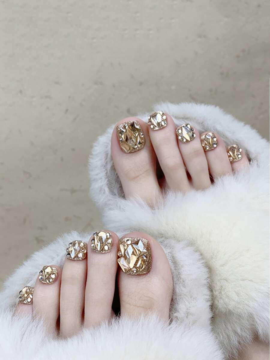 24入組香檳色金色全鑽石貼紙腳趾指甲片,人造方形腳趾指甲片帶金屬亮絲和水鑽裝飾適合女士和學生夏天美甲 - 彩色 - 查看 1