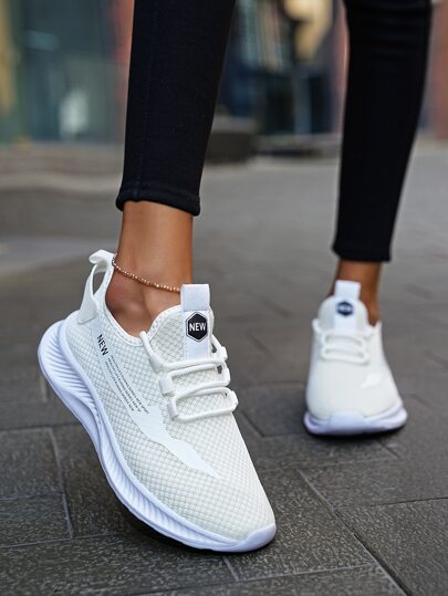 Summer New Breathable Mesh Running Shoes For Women, Casual And Versatile