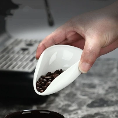 1pc Coffee Beans Dose Tray Pure White Smooth Porcelain Teaspoon Tea Separator Vessel Set Tools Coffee Bean Spoon Shovel Tea Trays