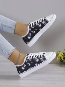 黑色和白色骷髏圖案戶外休閒運動繫帶時尚運動鞋 - 黑與白 - 查看 2