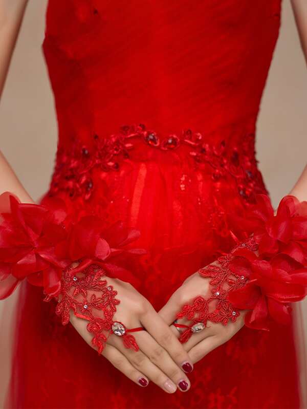 1 paire de gants de soleil en dentelle florale avec strass rouges pour femmes, convient pour le mariage, les fêtes, les banquets