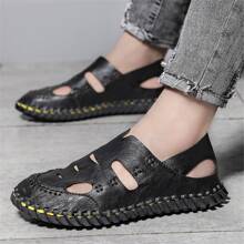 New Men's Summer Breathable Hollow Out Sandals Closed Toe Beach Flat Slippers - Black - View 2