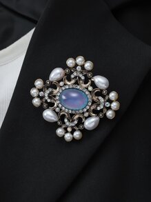 1pc Vintage Rhinestone Hollow Out Brooch With Faux Pearl Detail Accessory Pin For Party Or Festival Gift