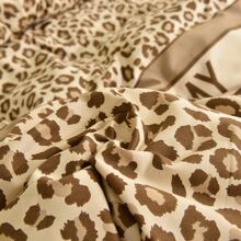 1 set poliéster con estampado de leopardo Colcha con Funda para almohada Set , 3 piezas