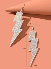 1雙發亮的銀閃電箭造型吊墜耳環