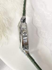 KEZZI 1件 KZEE 休闲时尚百搭真皮表带手表 - 綠色 - 查看 4