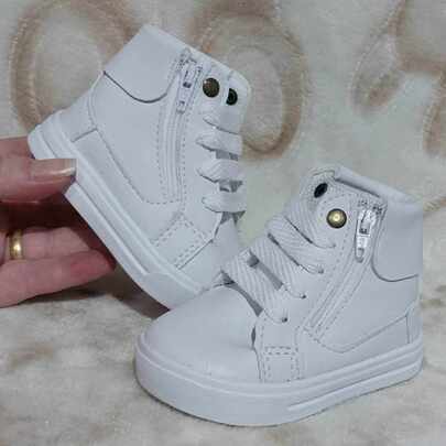 tênis cano alto para bebê estilo botinha branco ou preta com ziper unissex infantil
