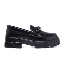 Mocassim Feminino Corrente Dourada Moderno Confortável - Preto - Visão 5