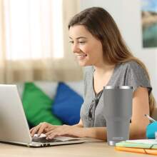 30oz Tumbler Stainless Steel Double Wall Vacuum Insulated Mug with Straw and Lid, Cleaning Brush for Cold and Hot Beverages - 灰色 - 查看 6
