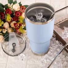 30oz Tumbler Stainless Steel Double Wall Vacuum Insulated Mug with Straw and Lid, Cleaning Brush for Cold and Hot Beverages - 淺藍色 - 查看 4