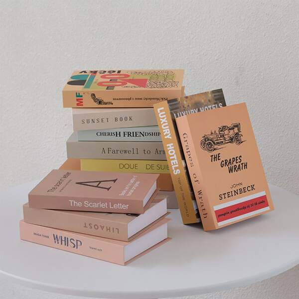 1 pezzo Libro simulato casuale inviato con stessa dimensione ma copertine diverse, migliore regalo